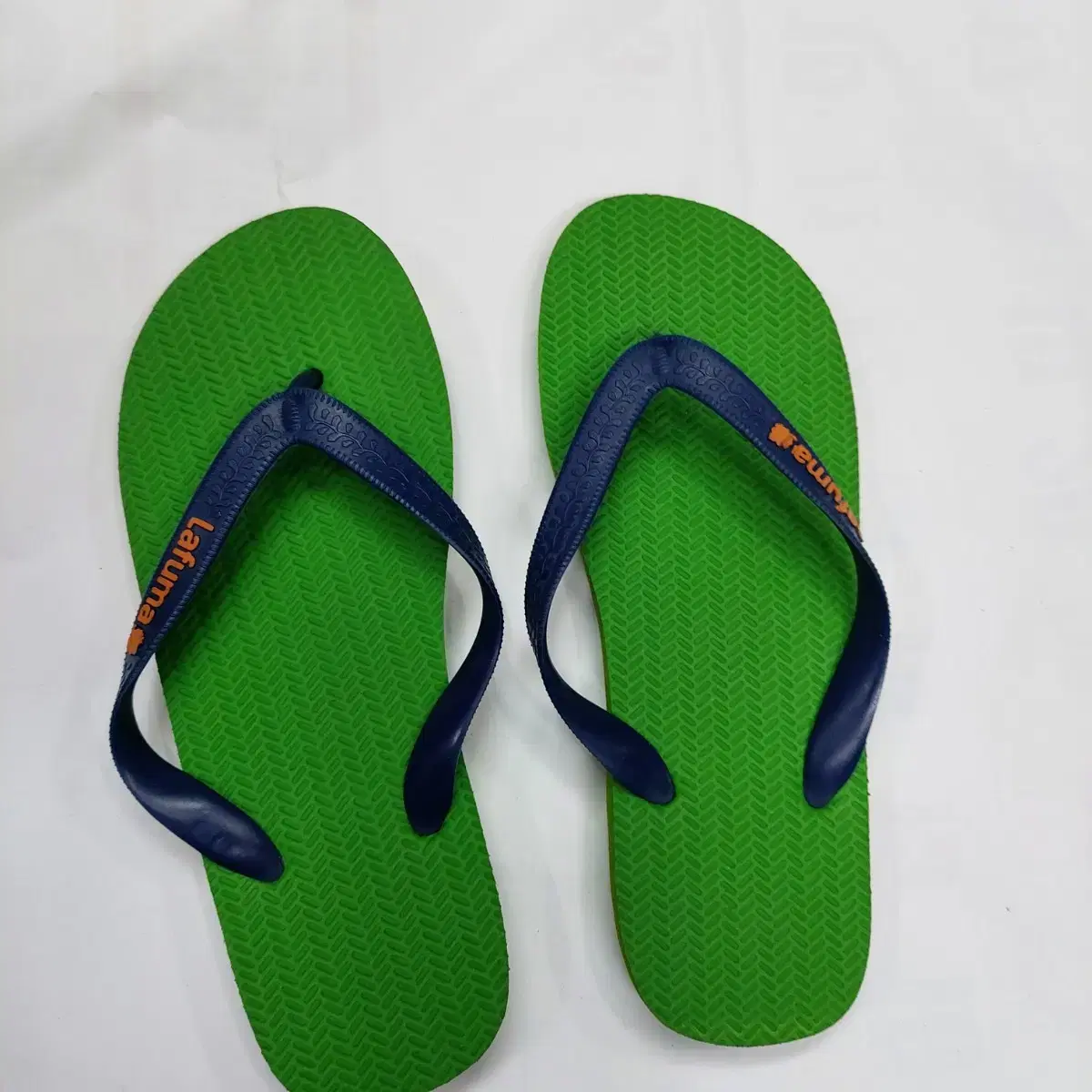 thumbnail-2
